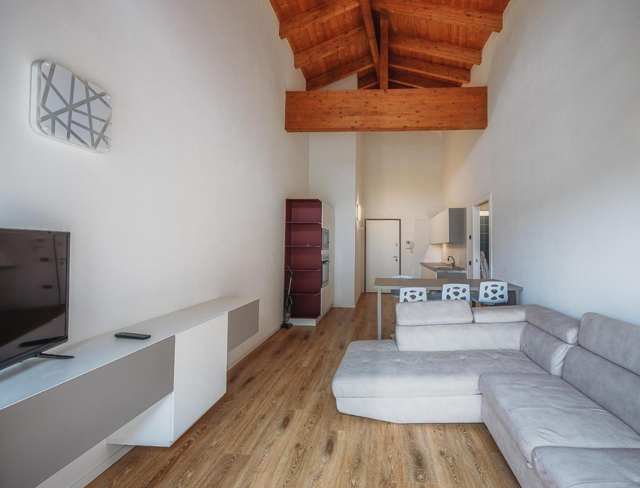 Residenza Finestra Sul Parco Comano Terme Exterior foto